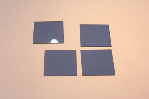 Rising color temperature glass